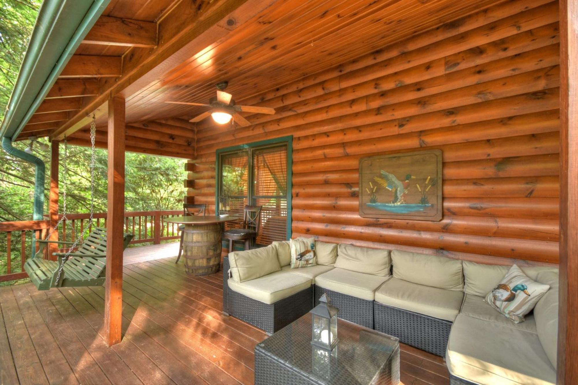 K6 Lodge Gather Around The Firepit Soak In The Hot Tub And Splash In The Creek Blue Ridge Exterior foto