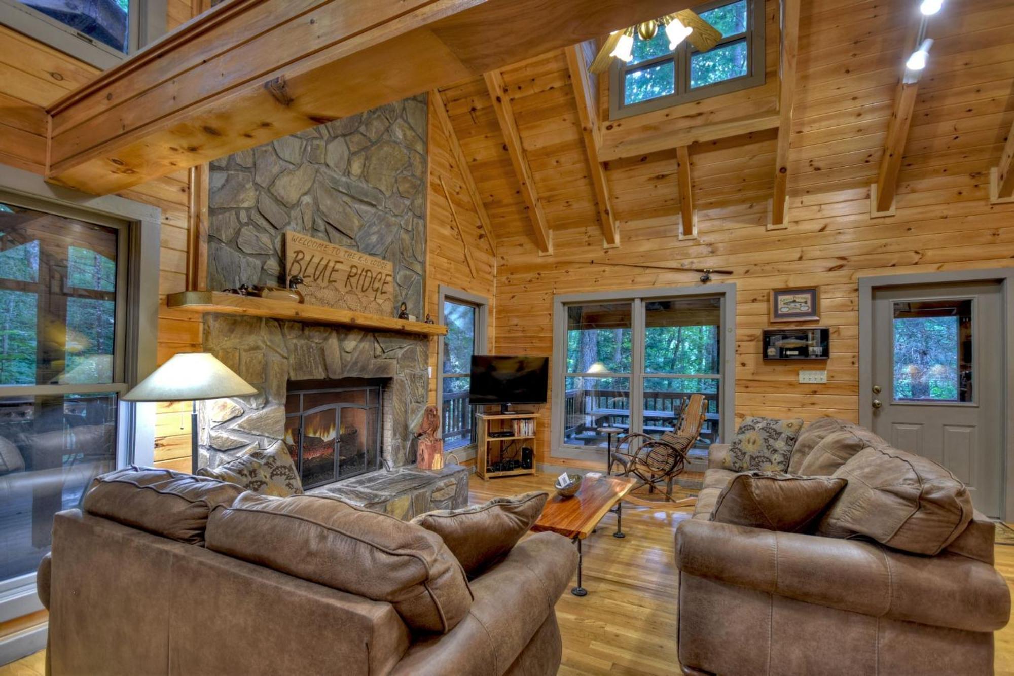 K6 Lodge Gather Around The Firepit Soak In The Hot Tub And Splash In The Creek Blue Ridge Exterior foto